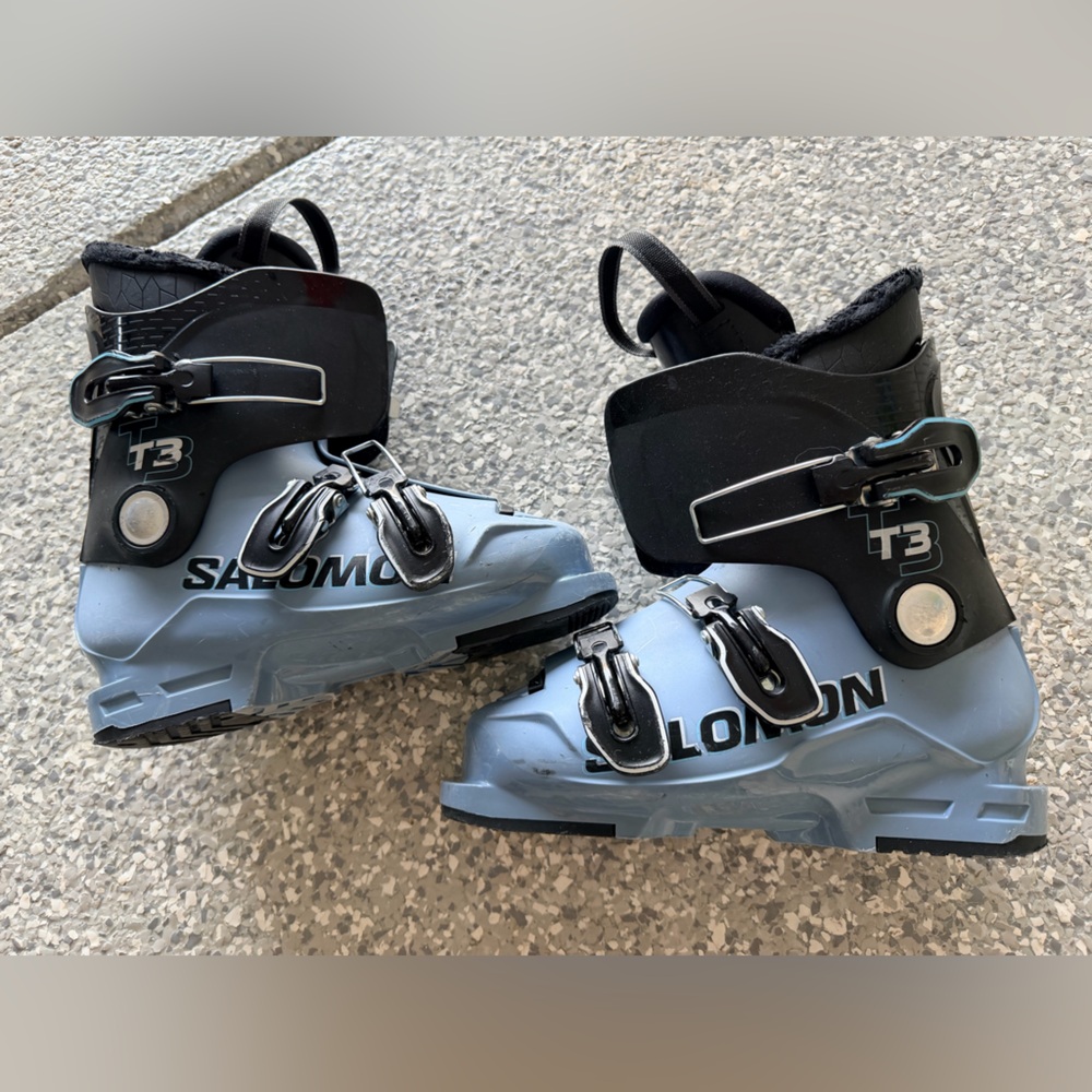 Salomon T3 Junior Ski Boots